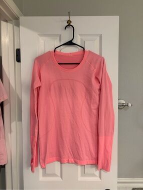 Lululemon Swiftly Tech Long Sleeve Top Pink Coral Size 10